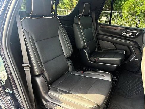 Used 2022 Chevrolet Tahoe Premier w/ Premium Package 2 RWD image 47