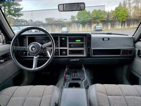 Used 1991 Jeep Cherokee Laredo image 10