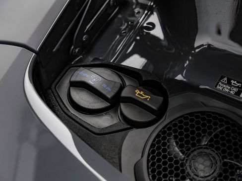 Used 2025 Porsche 911 Carrera T image 96