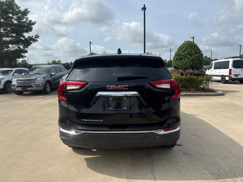 Used 2022 GMC Terrain SLT FWD image 5