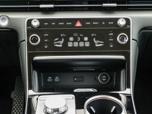 New 2027 Genesis GV80 2.5T AWD/4WD image 14