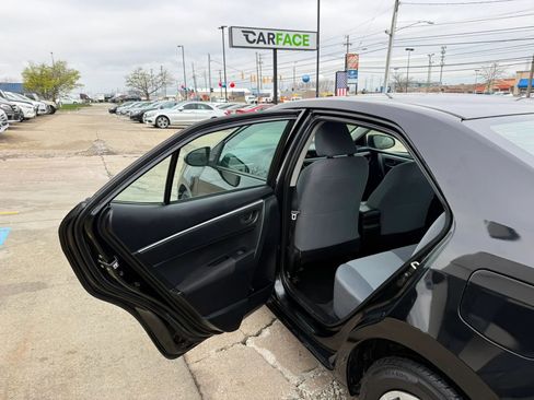 Used 2014 Toyota Corolla L image 17
