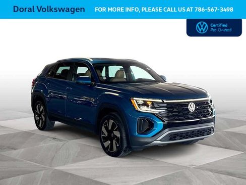 Certified 2024 Volkswagen Atlas Cross Sport SE FWD image 2