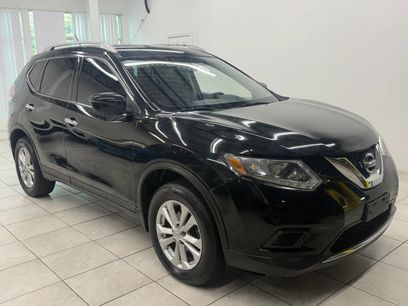 Used 2016 Nissan Rogue SV