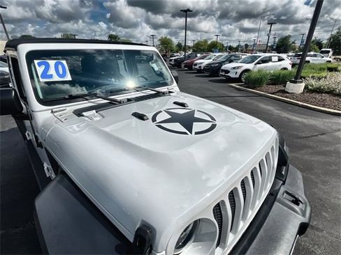 Used 2020 Jeep Wrangler Unlimited Sport image 17