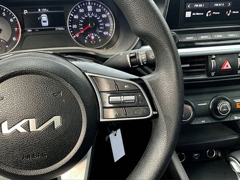 Used 2023 Kia Forte LXS image 17