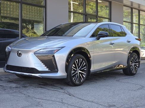 Certified 2023 Lexus RZ 450e Premium w/ Technology Package AWD/4WD image 6