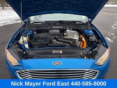 Used 2020 Ford Fusion SE image 7