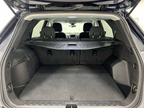 Used 2020 Chevrolet Equinox LS w/ LS Convenience Package image 23