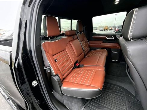 Used 2024 GMC Sierra 1500 Denali Ultimate image 28