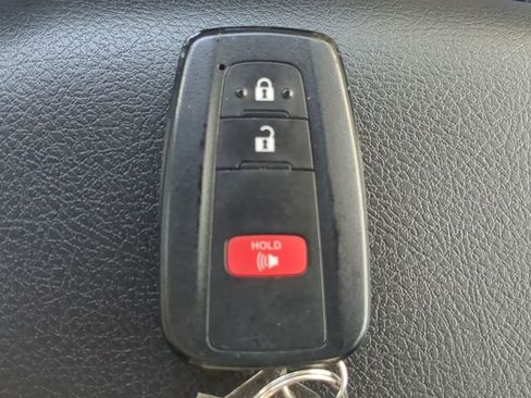 Certified 2024 Toyota 4Runner SR5 Premium image 36