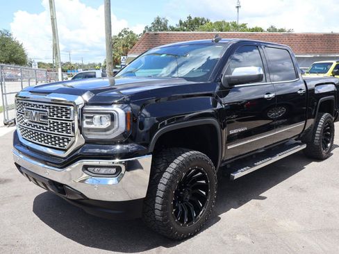 Used 2018 GMC Sierra 1500 SLT w/ Enhanced Driver Alert Package RWD image 9