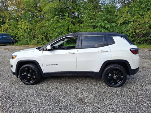 Used 2018 Jeep Compass Latitude w/ Popular Equipment Group image 2