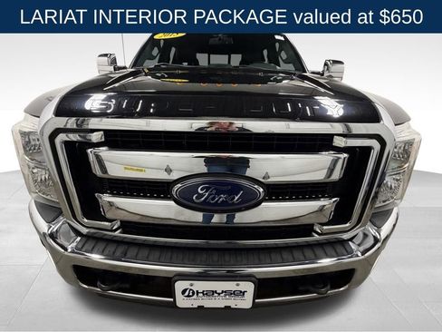 Used 2015 Ford F250 Lariat w/ Lariat Interior Package image 5