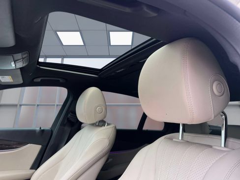Used 2019 Mercedes-Benz E 300 image 20