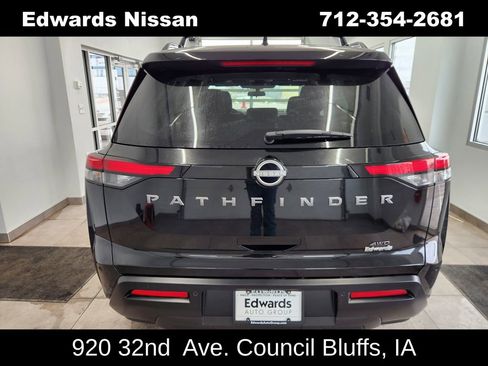 New 2026 Nissan Pathfinder SV image 8