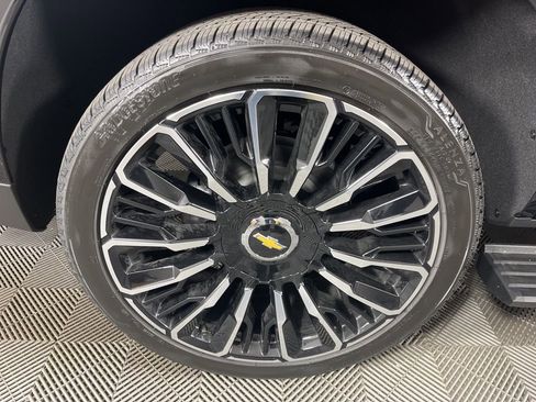 New 2026 Chevrolet Tahoe High Country image 18