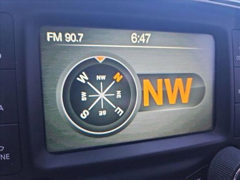 Used 2017 RAM 2500 Tradesman w/ Chrome Appearance Group image 12