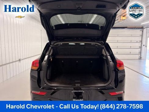 Used 2023 Buick Encore GX Select w/ Sport Touring Package FWD image 5