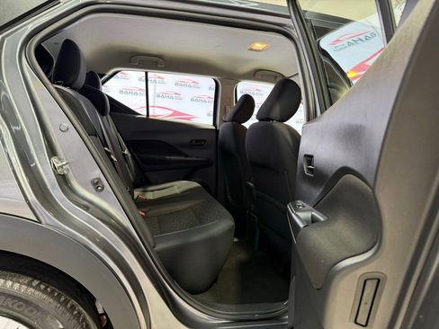 Used 2021 Nissan Kicks S FWD image 49