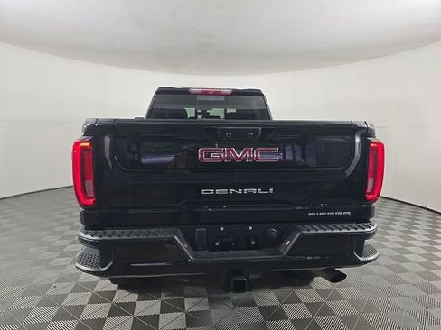 Used 2023 GMC Sierra 3500 Denali AWD/4WD image 6