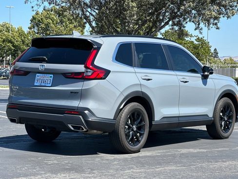 Used 2025 Honda CR-V Sport image 4