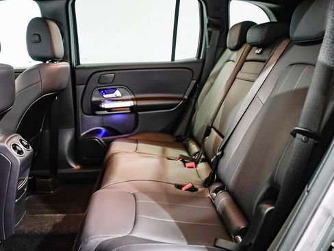 Used 2026 Mercedes-Benz GLB 250 image 18