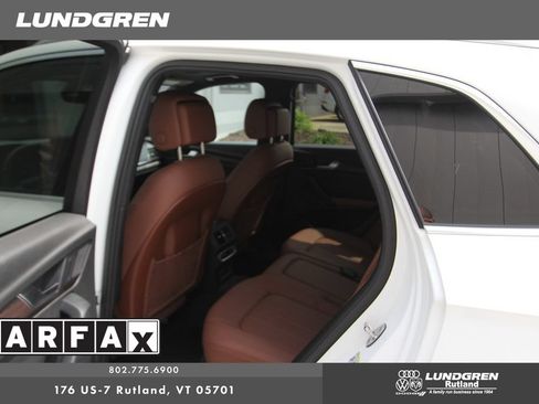 Used 2023 Audi Q5 Premium w/ Convenience Package AWD/4WD image 7