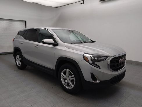 Used 2018 GMC Terrain SLE AWD/4WD image 13