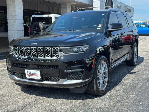 Used 2022 Jeep Grand Cherokee L Summit w/ Luxury Tech Group V AWD/4WD image 9
