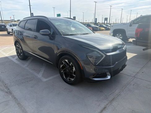 Used 2024 Kia Sportage SX FWD image 2