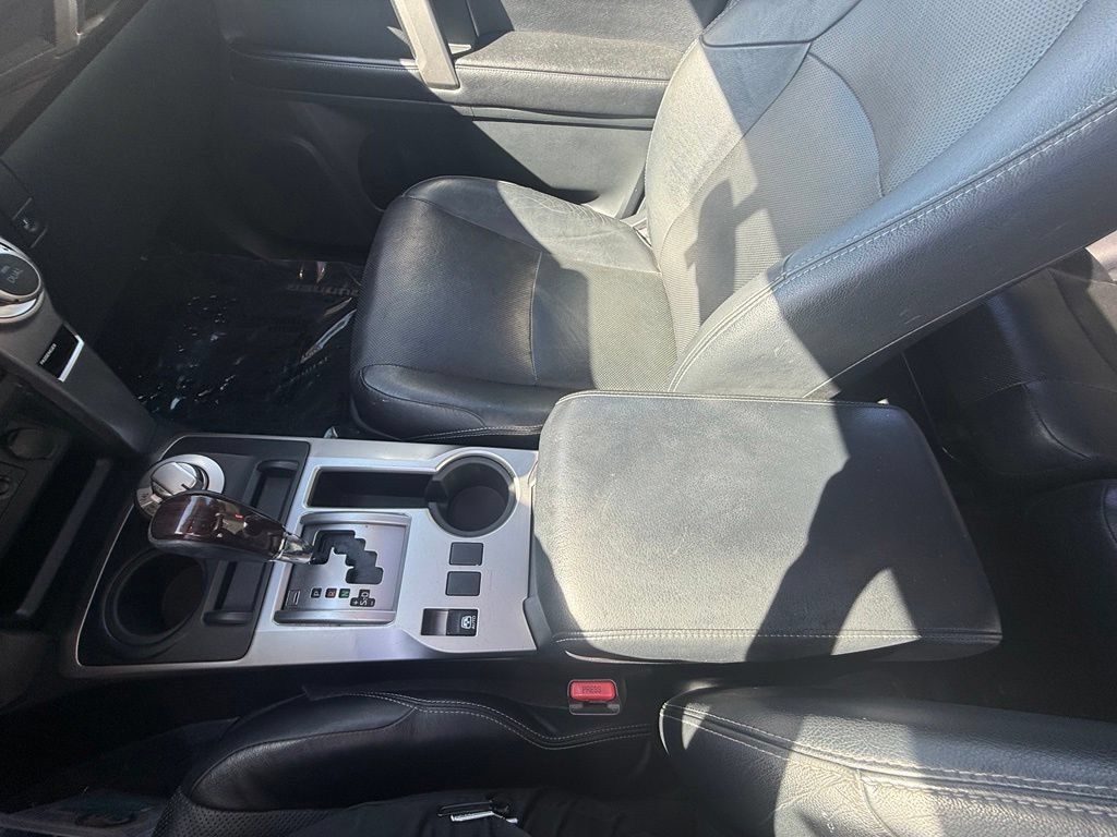 Used 2015 Toyota 4Runner Limited AWD/4WD image 12