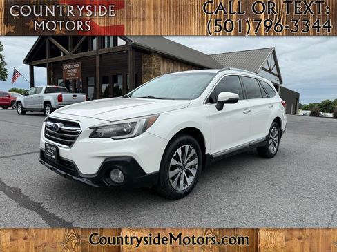 Used 2019 Subaru Outback 3.6R Touring AWD/4WD image 1