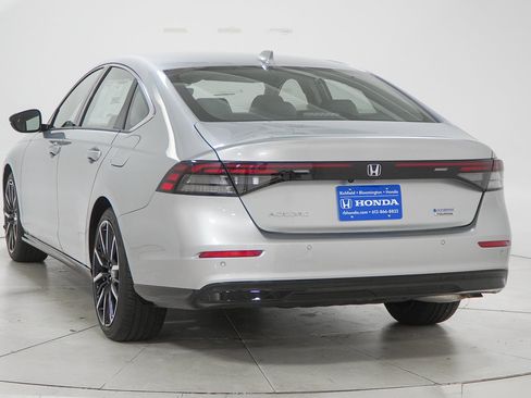 New 2025 Honda Accord Touring image 7