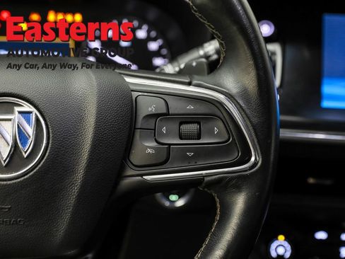 Used 2023 Buick Envision Preferred image 16