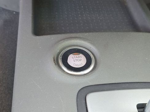 Used 2021 Nissan Frontier SV w/ Midnight Edition Floor Mats RWD image 27