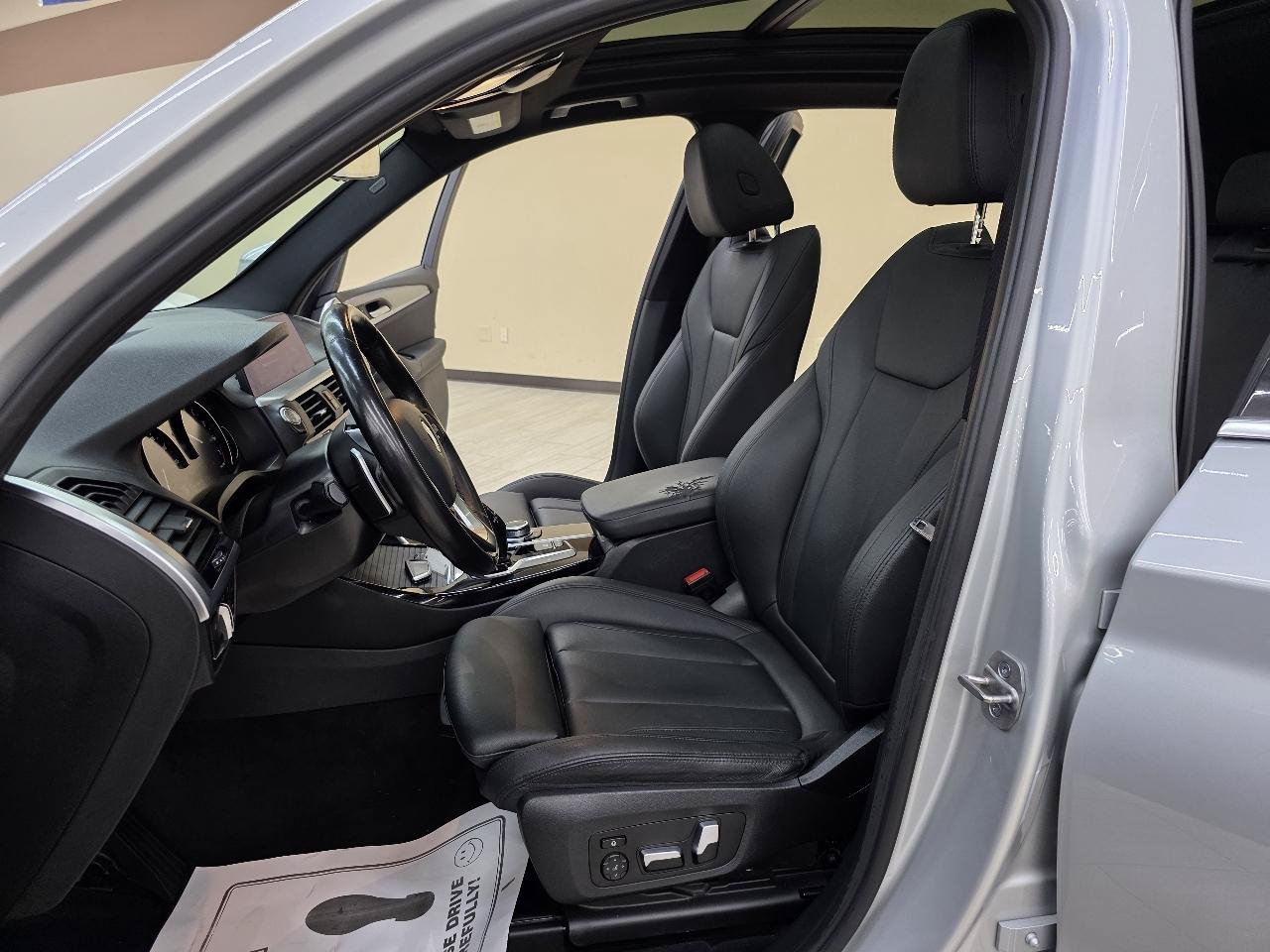 Used 2021 BMW X3 sDrive30i RWD image 19