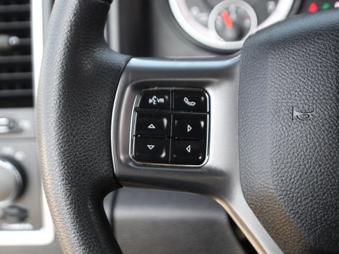 Used 2024 RAM 1500 Warlock AWD/4WD image 22
