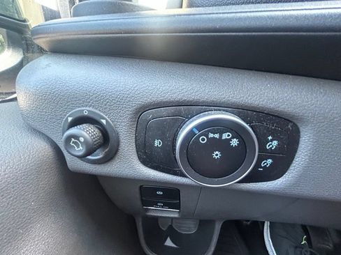 Used 2025 Ford Transit 250 Low Roof w/ Exterior Upgrade Package RWD image 24