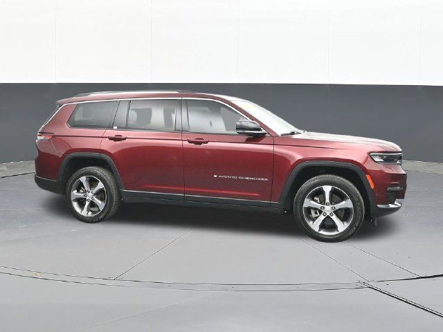 Used 2023 Jeep Grand Cherokee L Limited w/ Luxury Tech Group II AWD/4WD image 18