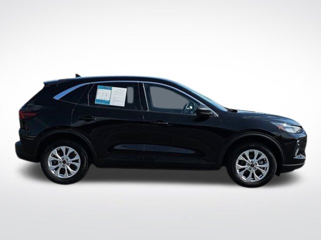 Used 2025 Ford Escape ST-Line FWD image 5