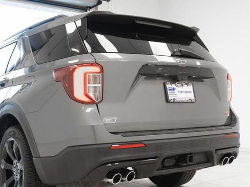 Used 2022 Ford Explorer ST w/ Equipment Group 401A AWD/4WD image 11