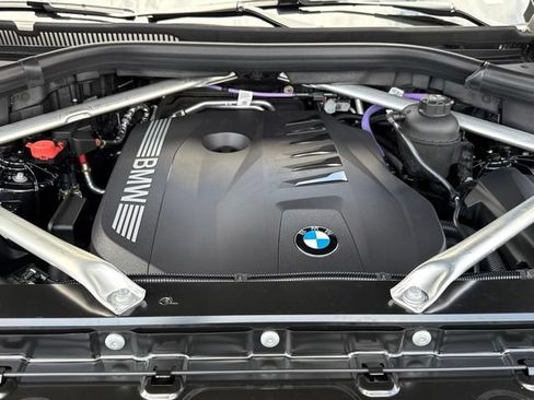 Used 2026 BMW X5 sDrive40i w/ Premium Package RWD image 33