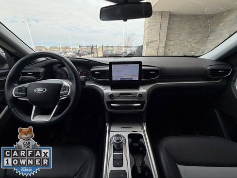 Used 2022 Ford Explorer XLT w/ Equipment Group 202A image 25