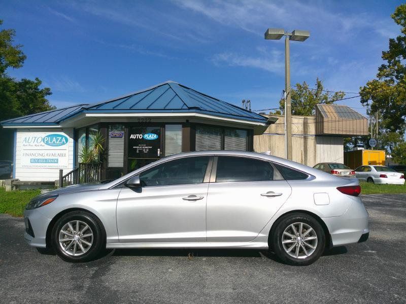 Used 2018 Hyundai Sonata SE w/ Cargo Package FWD image 10