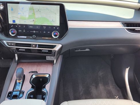 Certified 2025 Lexus RX 350 Premium Plus w/ Convenience Package FWD image 22