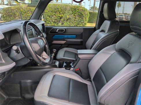 Certified 2022 Ford Bronco Black Diamond image 15