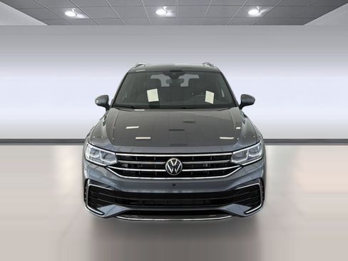 Used 2024 Volkswagen Tiguan SEL R-Line AWD/4WD image 6