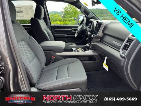 New 2026 RAM 1500 Big Horn AWD/4WD image 25