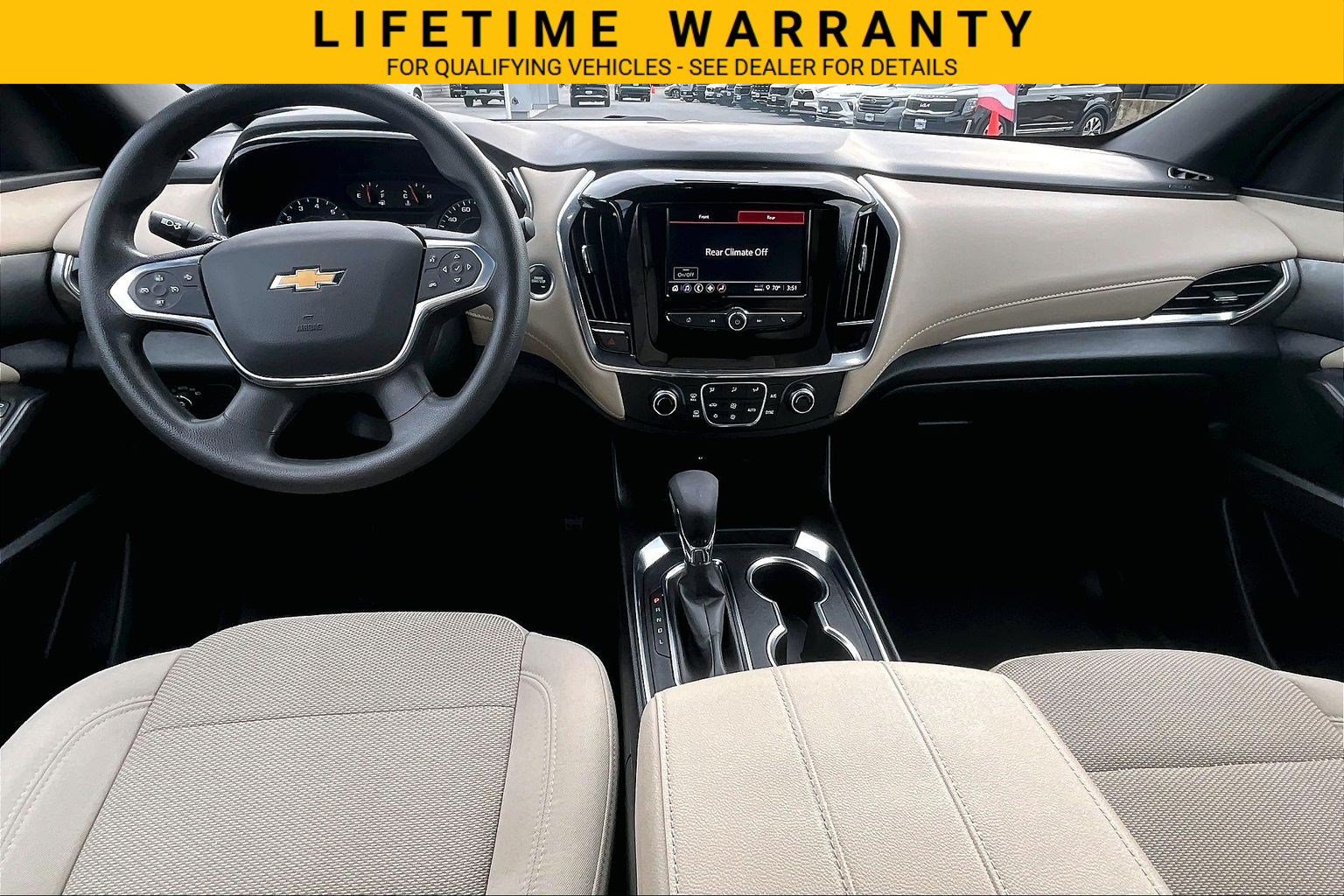 Certified 2022 Chevrolet Traverse LS FWD image 16